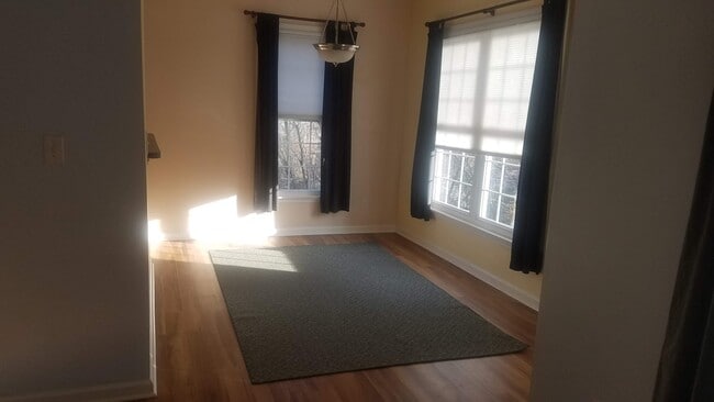 Photo - 290 Riverbend Dr Unit 2B