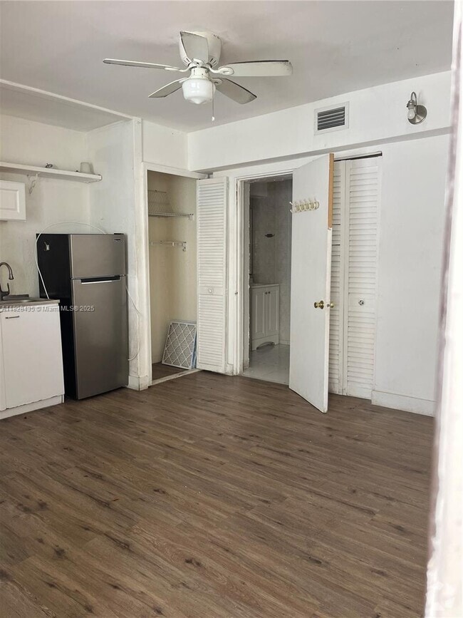 Building Photo - 2299 NE 136th Terrace Rental
