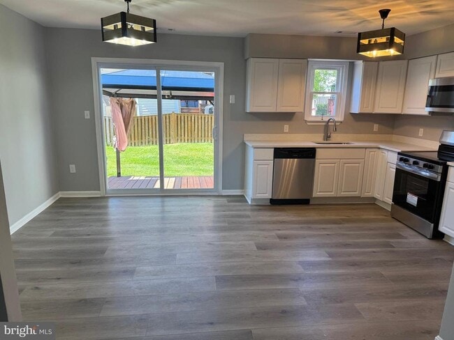 Building Photo - 146 Marine Oaks Dr