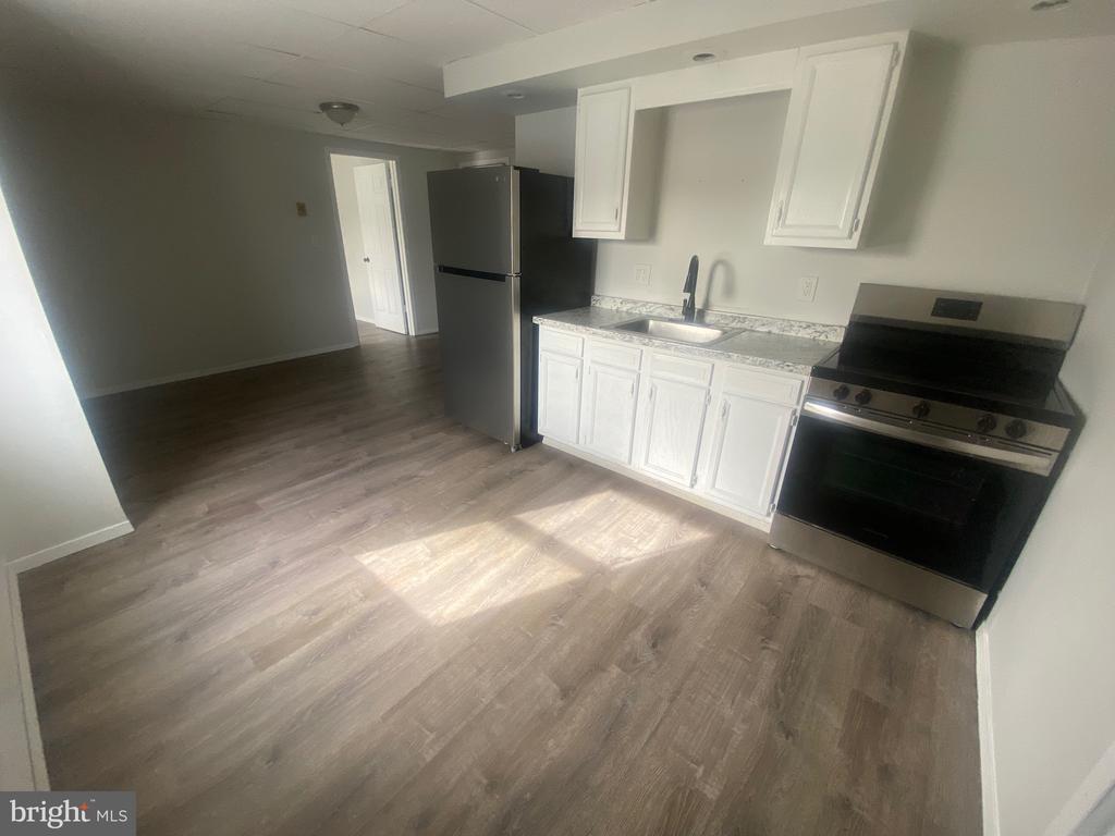 Photo - 314 W Market St Unidad 6