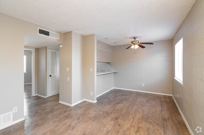 1BR-1BA-600SF