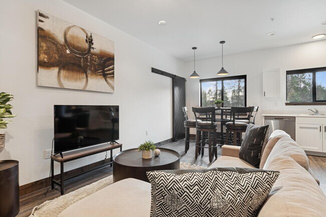 1840 Baker Ave Unit 304
