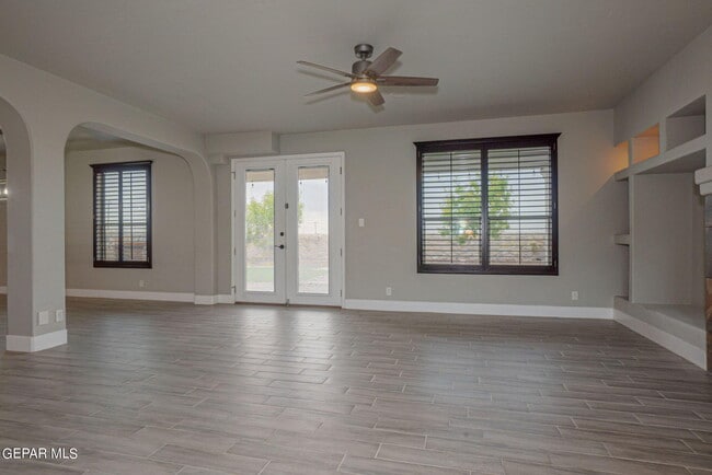 Photo - 13292 Emerald Isle St