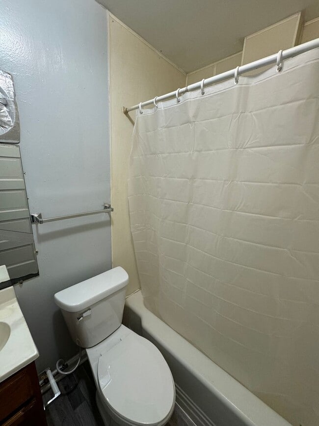 Photo - 1527-1527 N Harrison St Unit 1521 - Apt 1