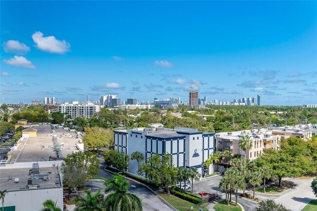 Photo - 13499 Biscayne Blvd Unit 807