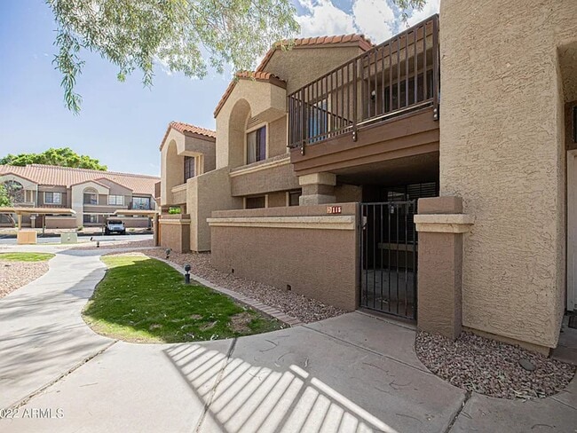 Building Photo - COOMING SOON - AUGUST 2026! Beautiful 2-bedroom, 2-bathroom apartment