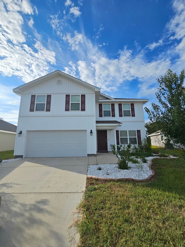 Building Photo - Spacious 4-bedroom Home in Panama City, FL - Perfect for long-term rental! *1/2 Off 1st Month's R...