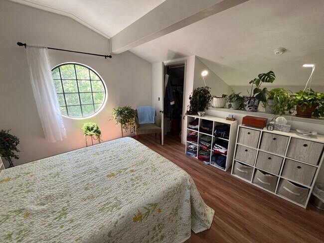 Photo - Gorgeous Condo in Blacksburg