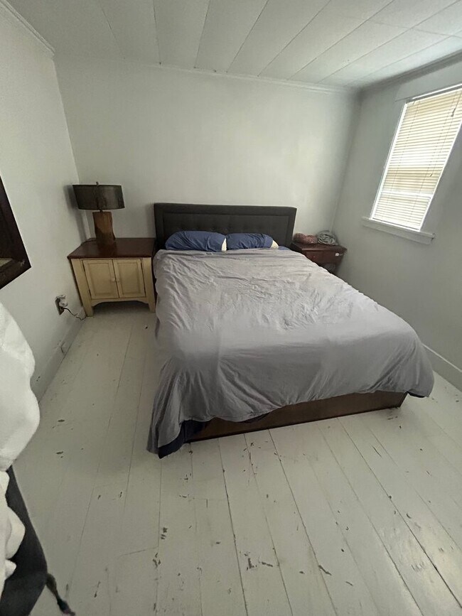 Photo - 9-11 Crosby Lane Unit 11-2R