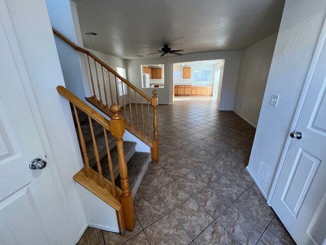 Photo - 3 Bedroom / 2.5 Bath Southwest Home
