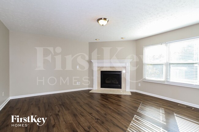 Photo - 6183 Lakewood Dr