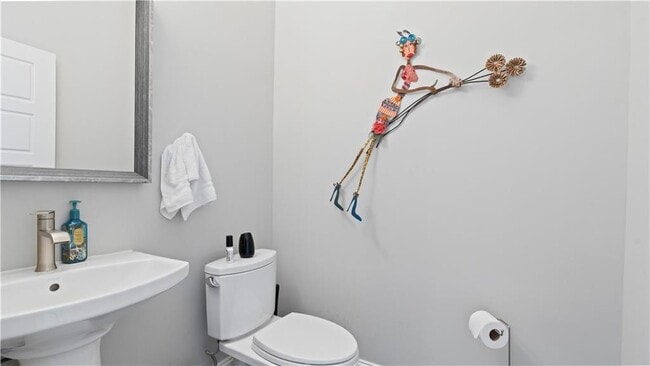 Photo - 2137 Old Georgian Terrace