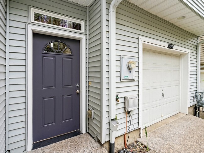 Photo - 14973 SW Kraft Pl