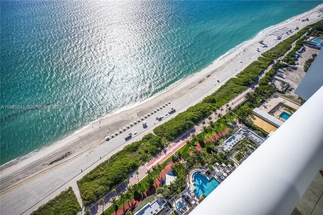 Photo - 4775 Collins Ave Unit 2805