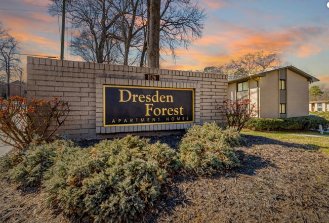 Photo - Upgraded 2-Bedroom Premium Apartment in Brookhaven | 838 SF