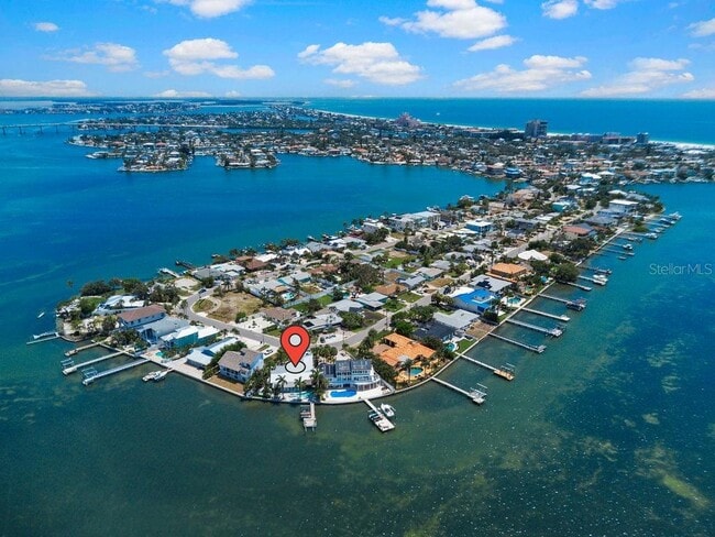 Building Photo - 980 Boca Ciega Isle Dr