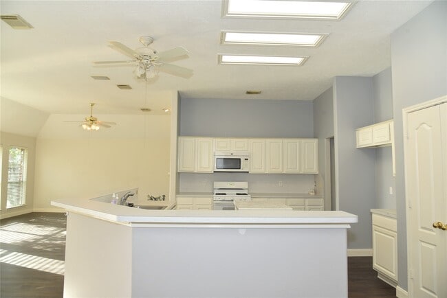 Building Photo - 17238 Granberry Gate Dr