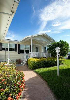 Photo - 917 Evergreen St