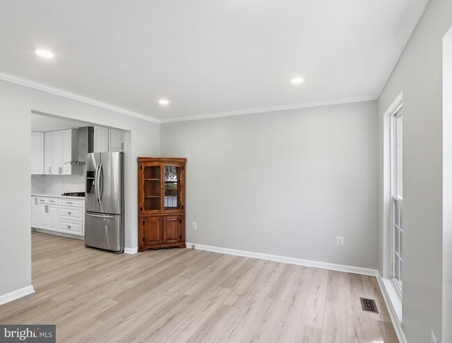 8 Quails Nest Ct