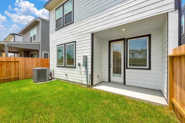 Photo - 4208 Lyons Fall Ln