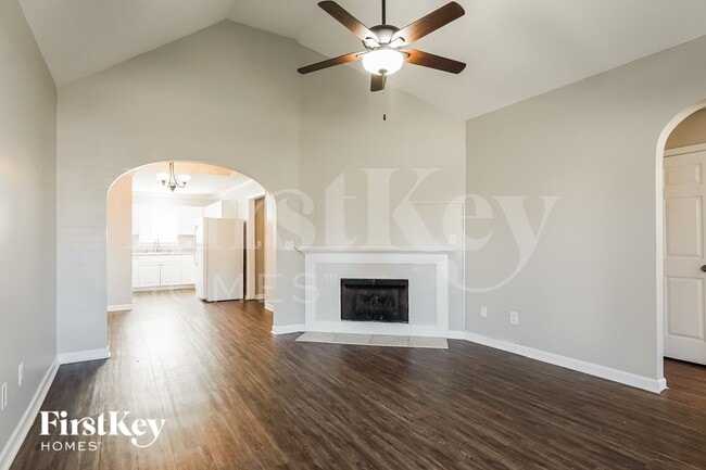 Photo - 193 Creekstone Tr