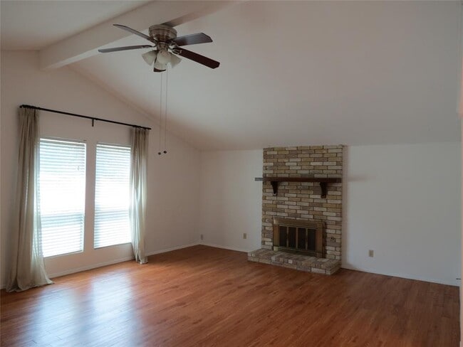 Photo - 6803 Rearden Rd