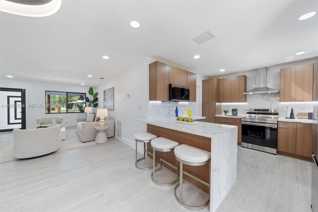 Photo - 1305 N 31st Rd