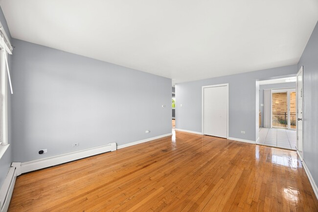 Photo - 4601 Vernon Ave
