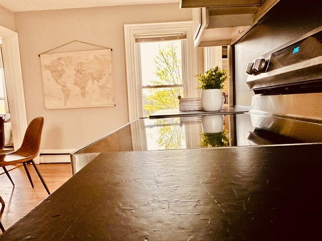 Photo - 46 Dillingham St Unit 46 Dillingham