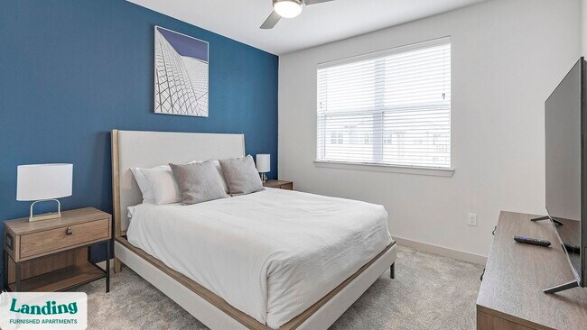 Photo - 255 Williamsburg Pkwy Unit E304