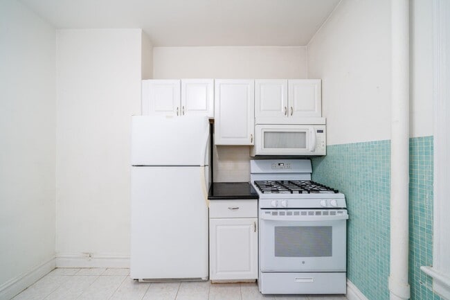 Photo - 6601 Broadway Unit C6