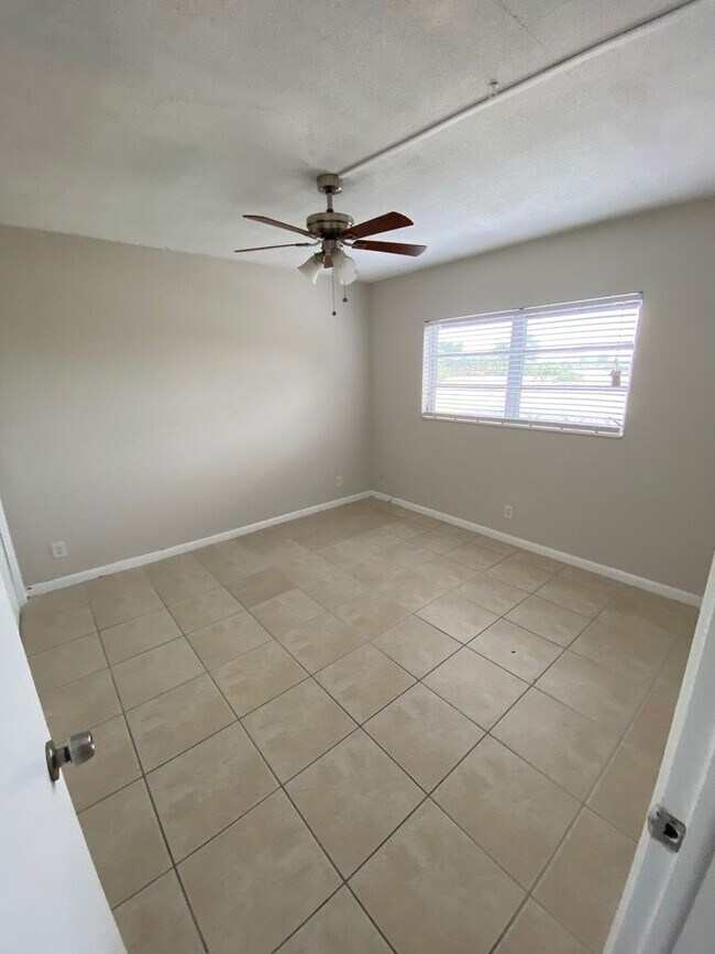 Photo - Del Rio Apartments