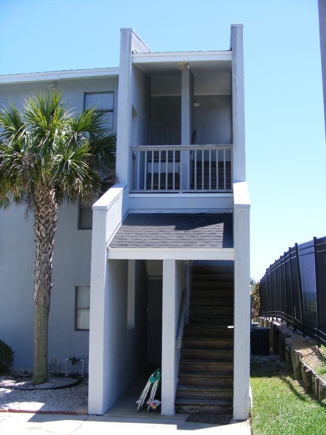 3200 S Fletcher Ave