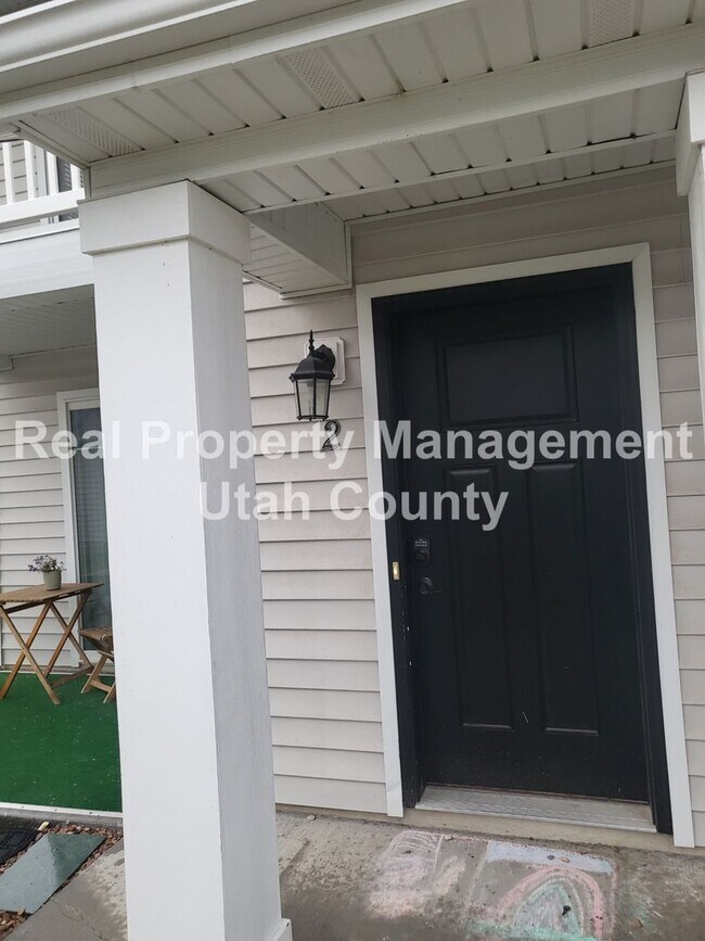 Photo - Pet Friendly Springville Condo Unidad 2