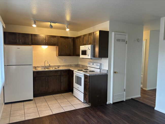 Photo - 1200 Lanny Ave Unit Apt 22