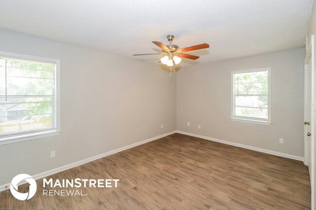 Photo - 5380 Albemarle Dr