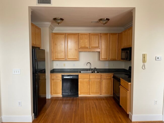 Photo - Frederick Place