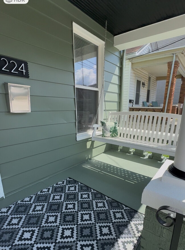 Photo - 224 Walnut St