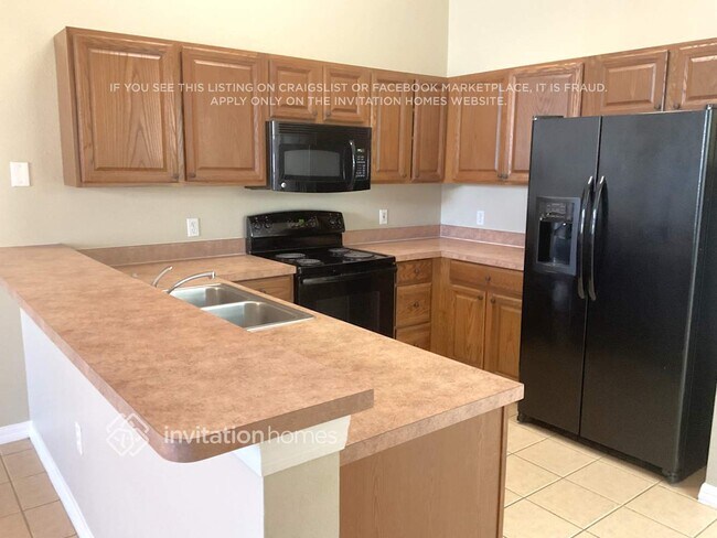 Photo - 4631 Cumbrian Lakes Dr