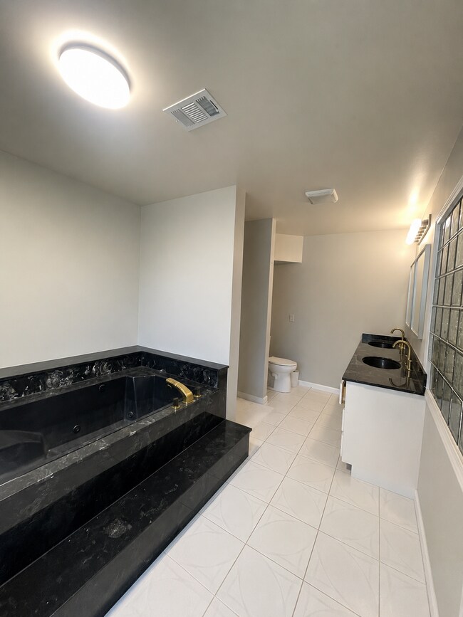 Photo - 413 Lightsey Rd