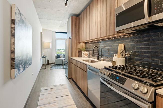 Photo - 146 N Ashland Ave