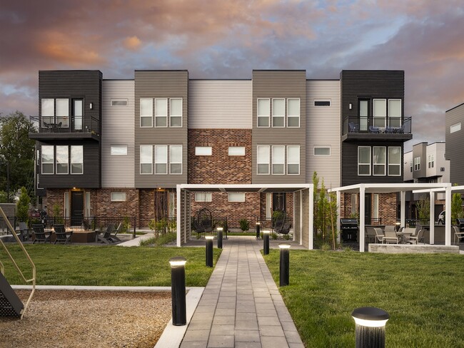 The Hudson Townhomes - The Hudson Townhomes