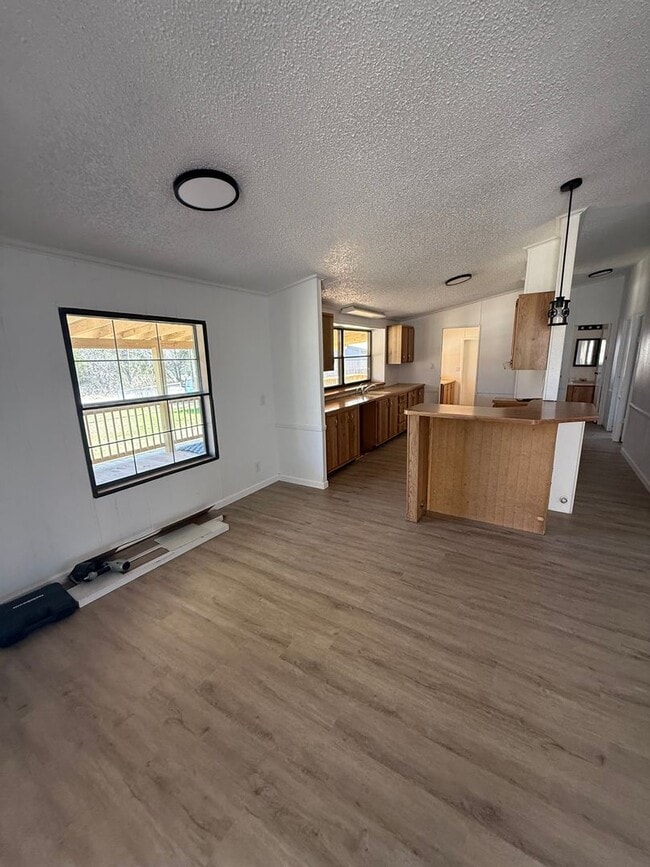 Photo - Gated area 3/2 Granbury