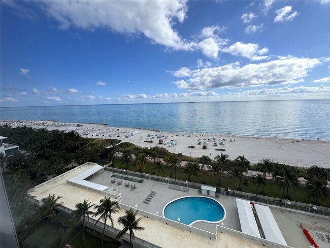 Photo - 2899 Collins Ave Unit 1433