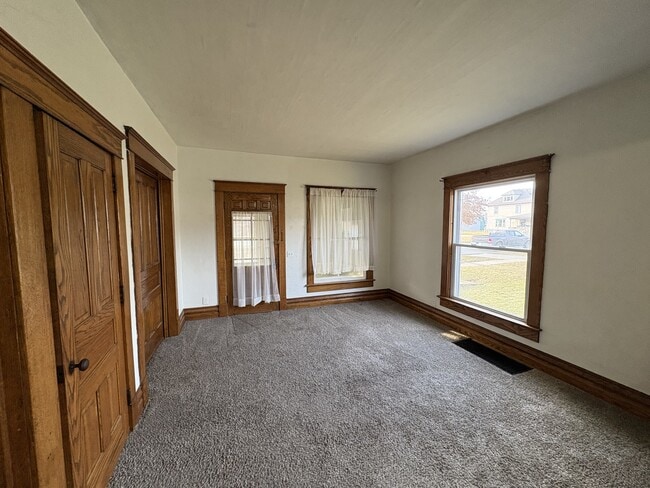 Photo - 211 S Morton St