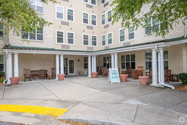 Photo - Weinberg Village I