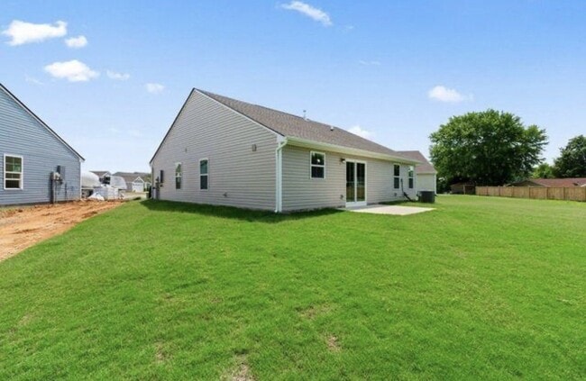 Photo - Beautiful White House Home | Granite Counters, Gas Range & One-Level Living