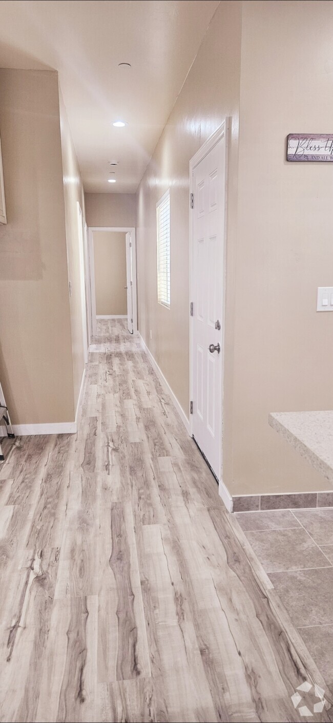 Building Photo - 2621 Bancroft Dr Rental