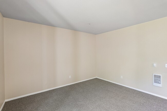 Legacy Oaks Apartments