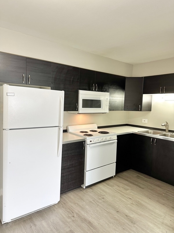 Photo - 9709 W Lorraine Dr Unit Apt 10